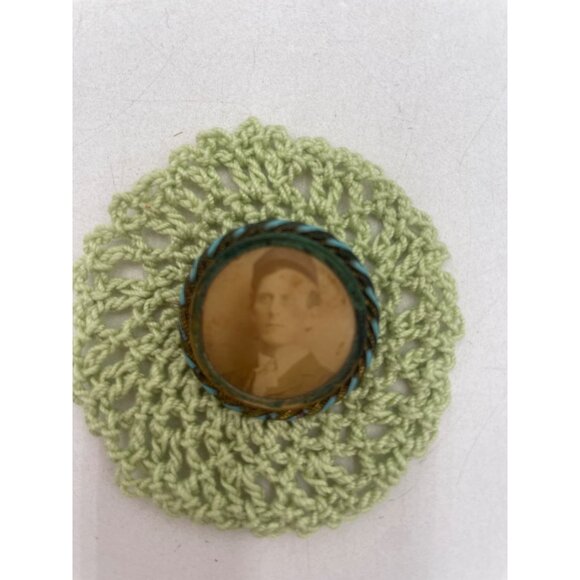 Victorian Photo Pin Antique Displayed on Crocheted Miniature Doily - Picture 1 of 5